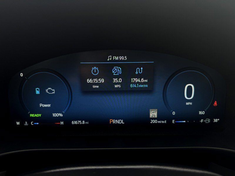 Used 2023 Ford Escape Platinum image 19