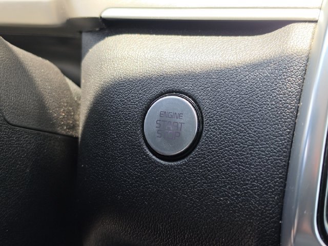 Used 2022 Kia Sorento SX AWD/4WD image 34