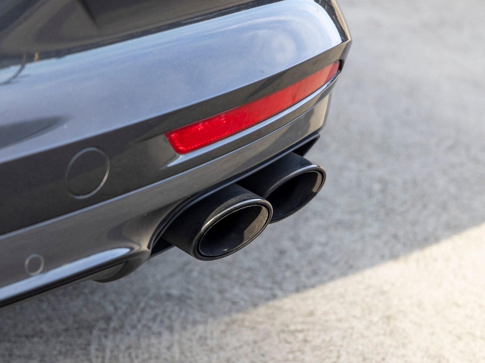 Used 2018 Porsche Panamera Turbo S image 23