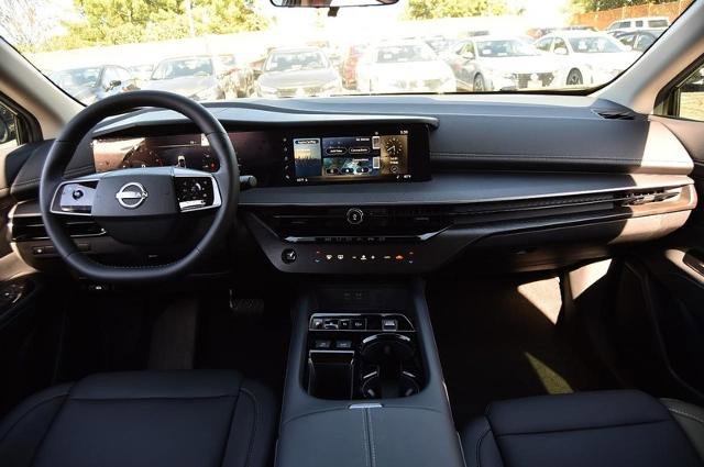 New 2025 Nissan Murano SV image 8