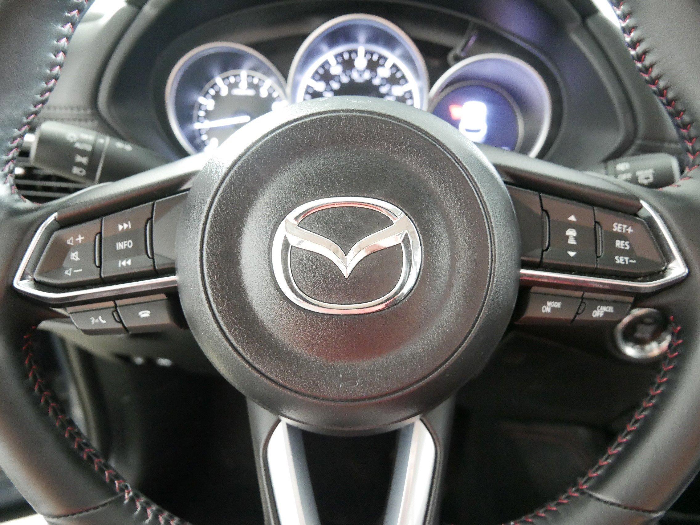 Used 2025 MAZDA CX-5 Carbon Edition image 25