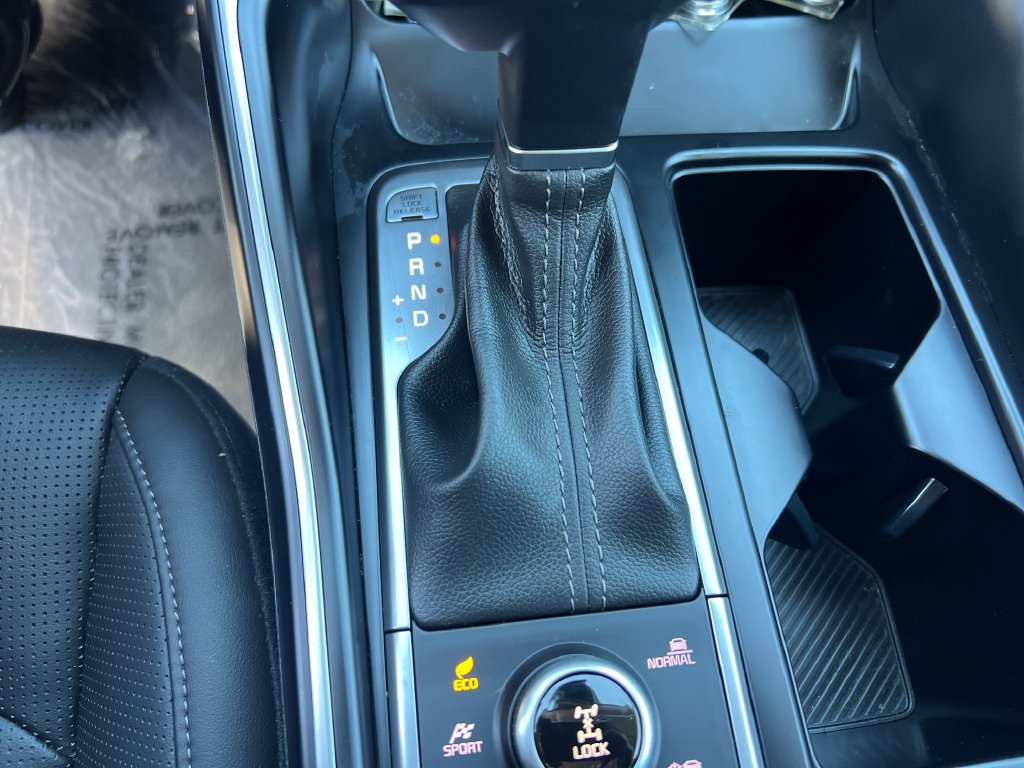 Certified 2025 Kia Sorento S AWD/4WD image 23