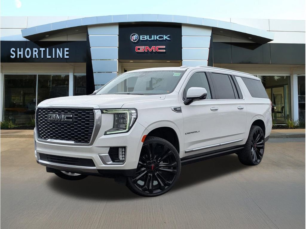 Used 2021 GMC Yukon XL Denali w/ Denali Premium Package RWD image 8