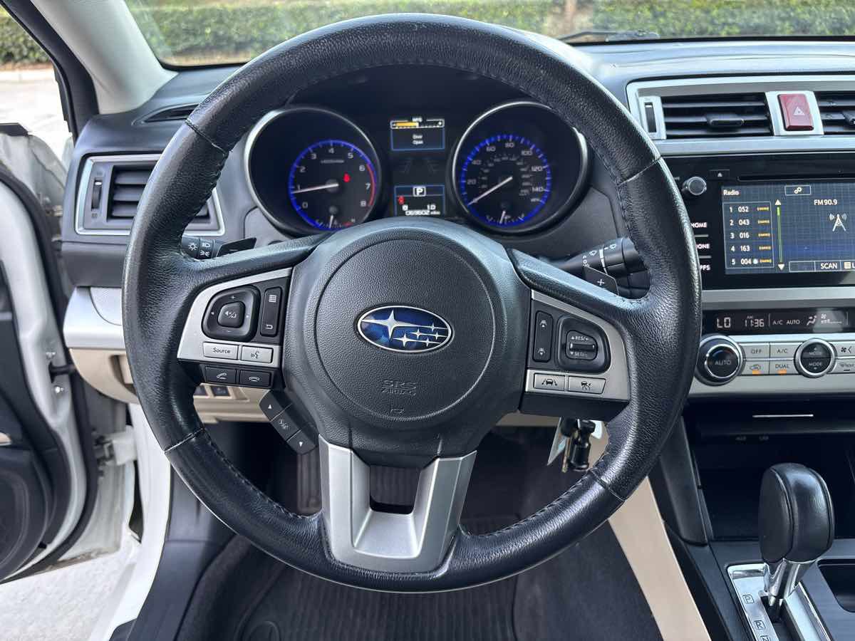 Used 2017 Subaru Legacy 2.5i Premium AWD/4WD image 23