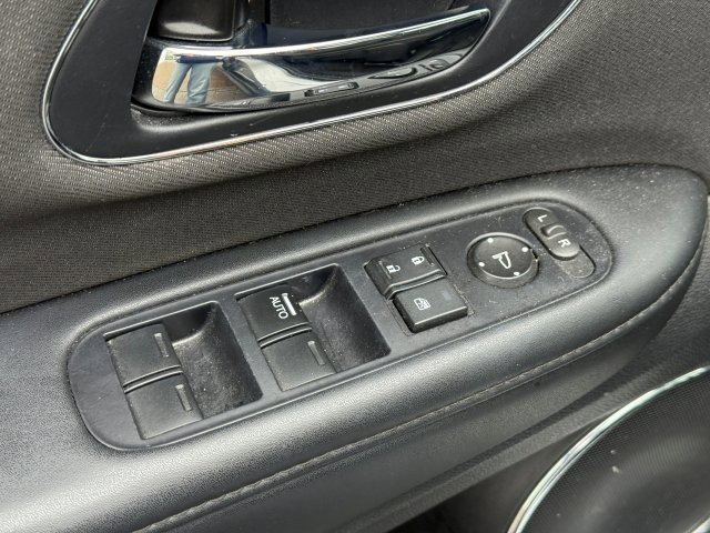 Used 2020 Honda HR-V EX image 10