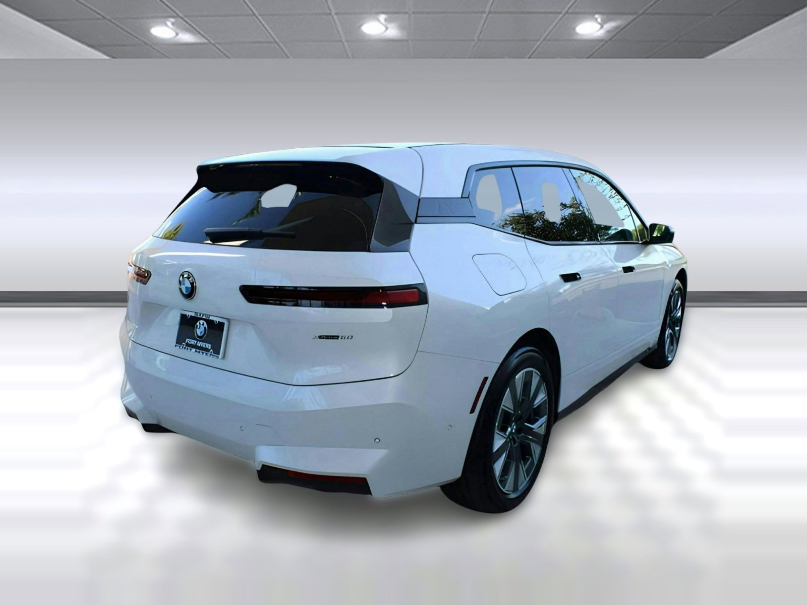New 2026 BMW iX xDrive60 w/ Premium Package image 9