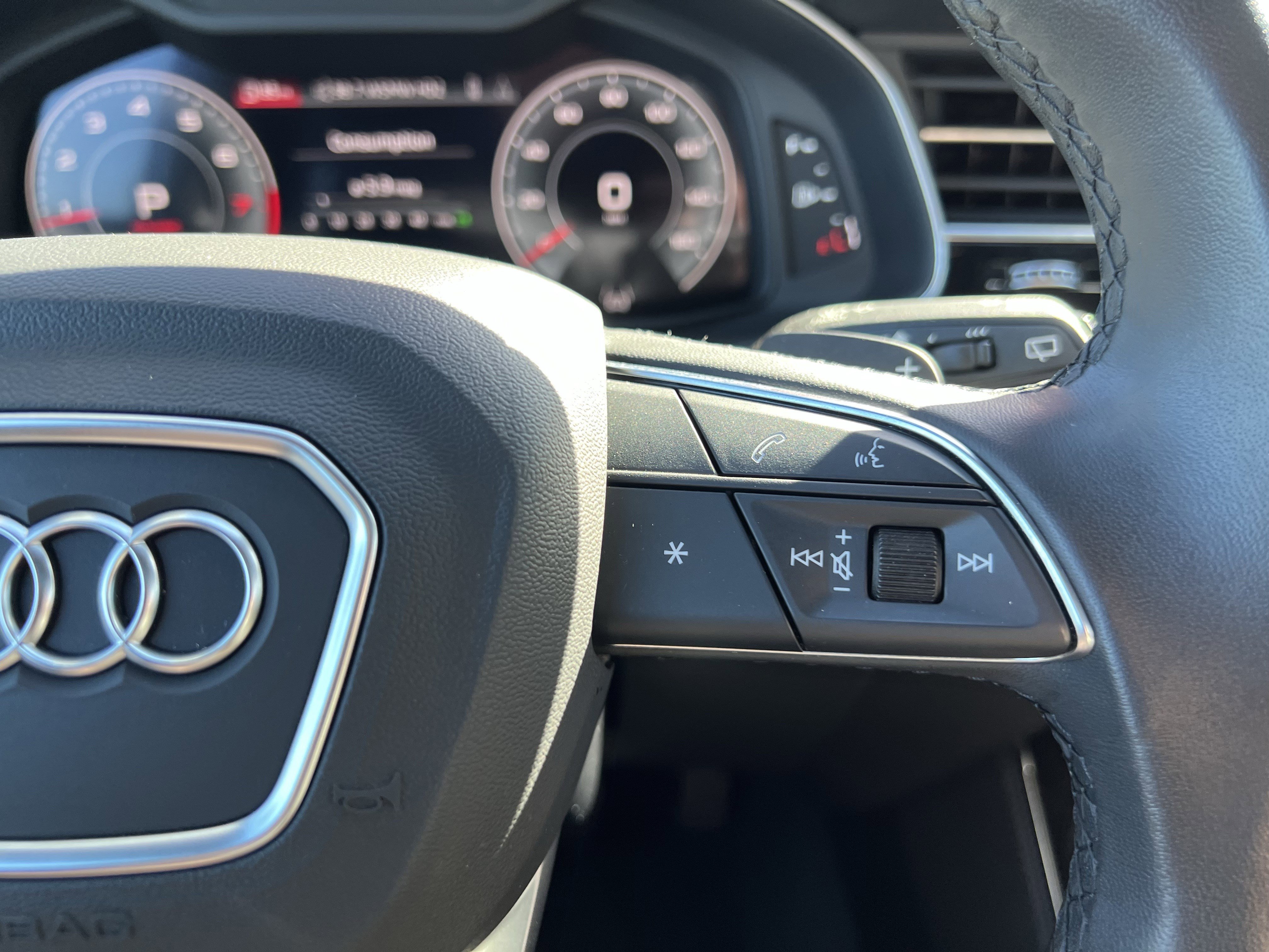 Used 2023 Audi Q7 2.0T Premium Plus w/ Premium Plus Package image 20