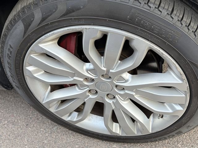 Used 2019 Land Rover Range Rover Sport Supercharged image 4