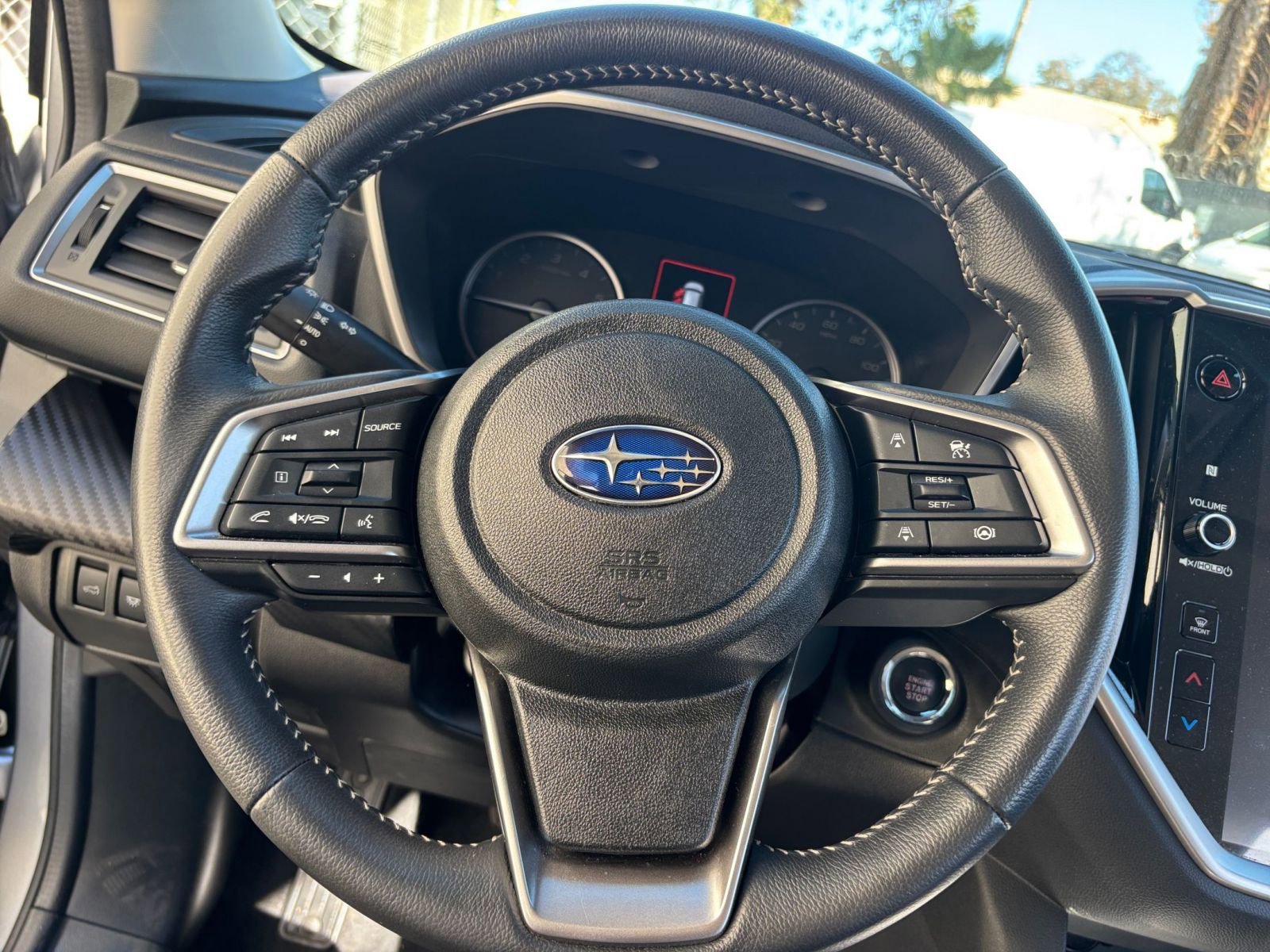 Used 2024 Subaru Ascent Premium w/ Convenience Package image 29