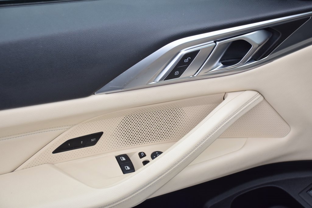 Used 2022 BMW 430i xDrive Coupe w/ Convenience Package image 18