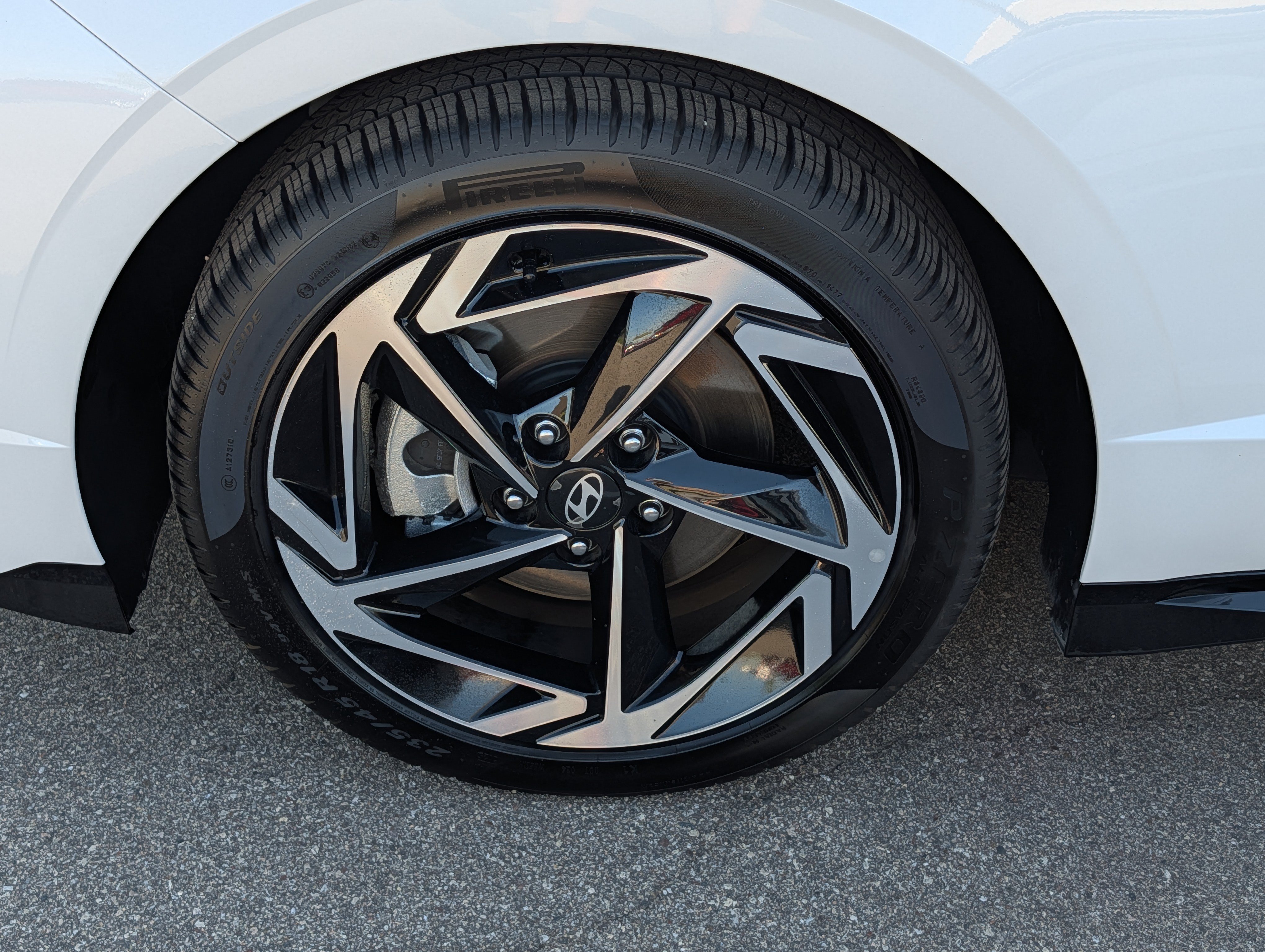 Certified 2026 Hyundai Sonata SEL AWD/4WD image 15
