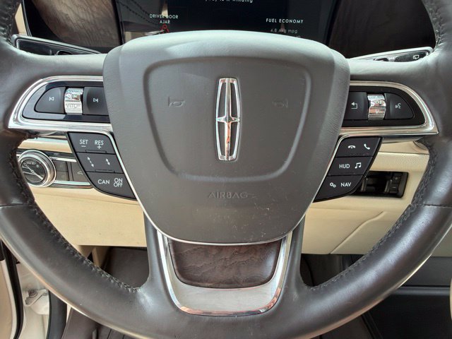 Used 2018 Lincoln Navigator Select w/ Technology Package AWD/4WD image 26