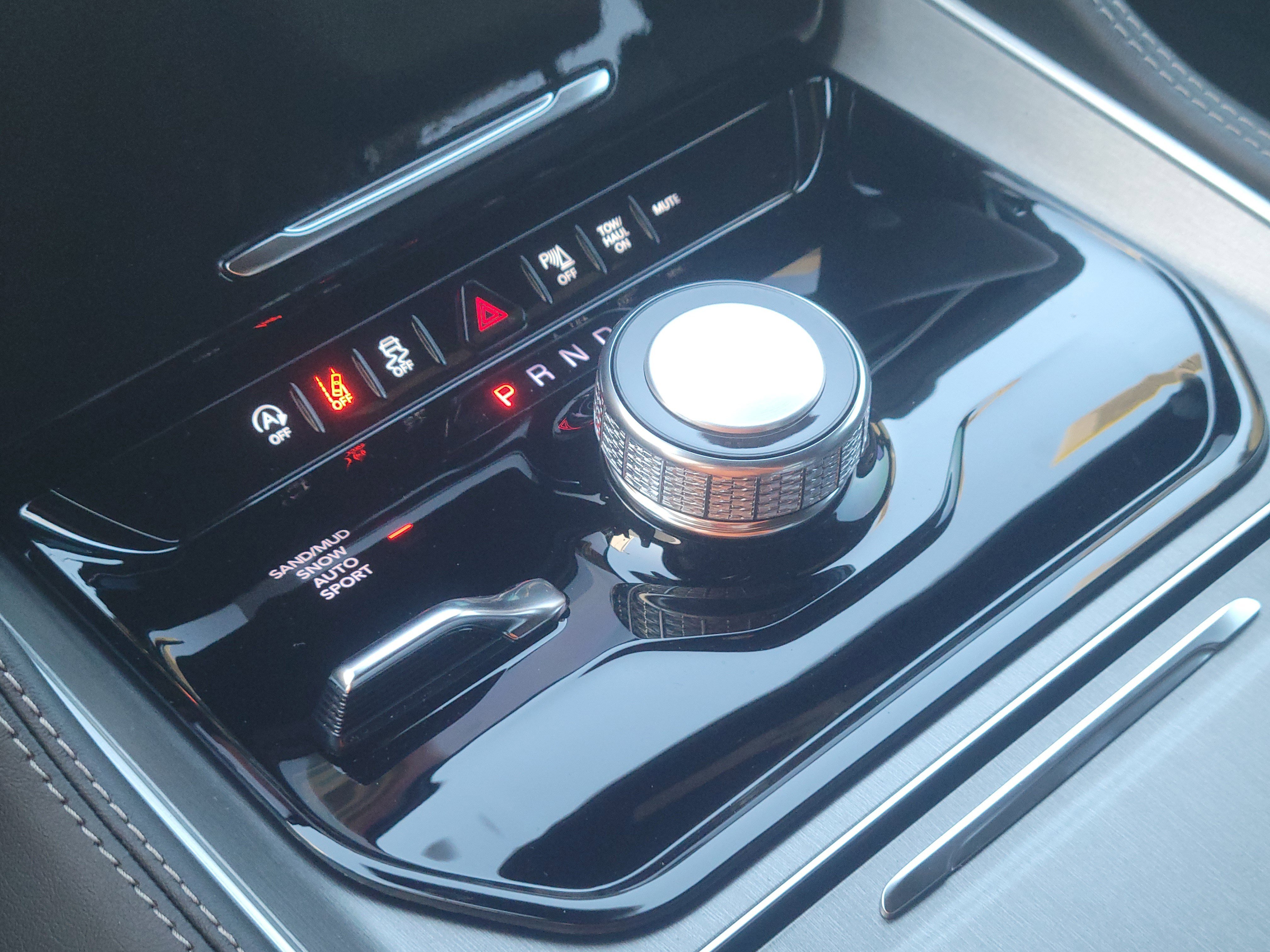 New 2025 Jeep Wagoneer L Series II image 22