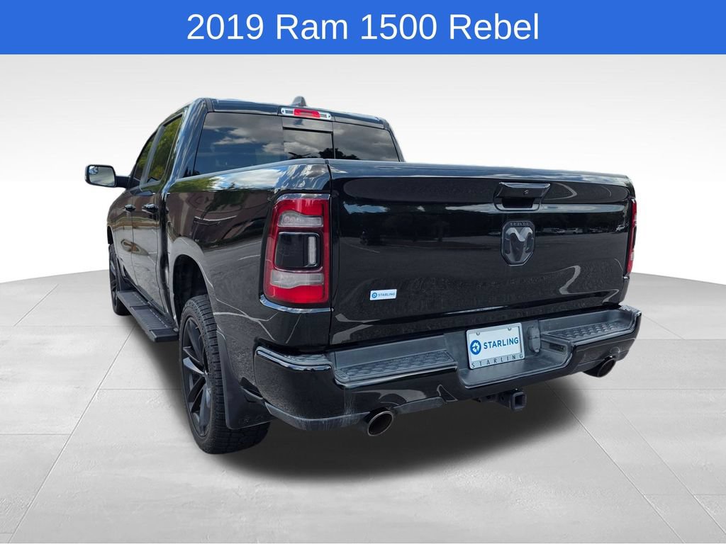 Used 2019 RAM 1500 Sport w/ Black Appearance Package AWD/4WD image 7
