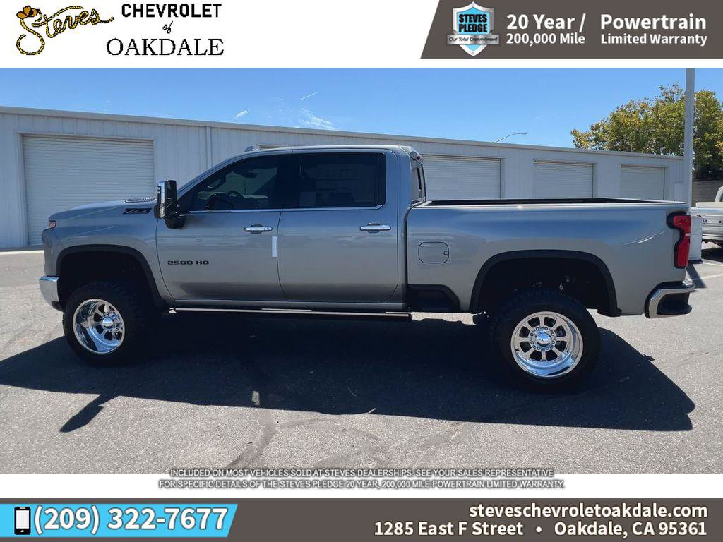 New 2026 Chevrolet Silverado 2500 LTZ w/ LTZ Premium Package AWD/4WD image 8