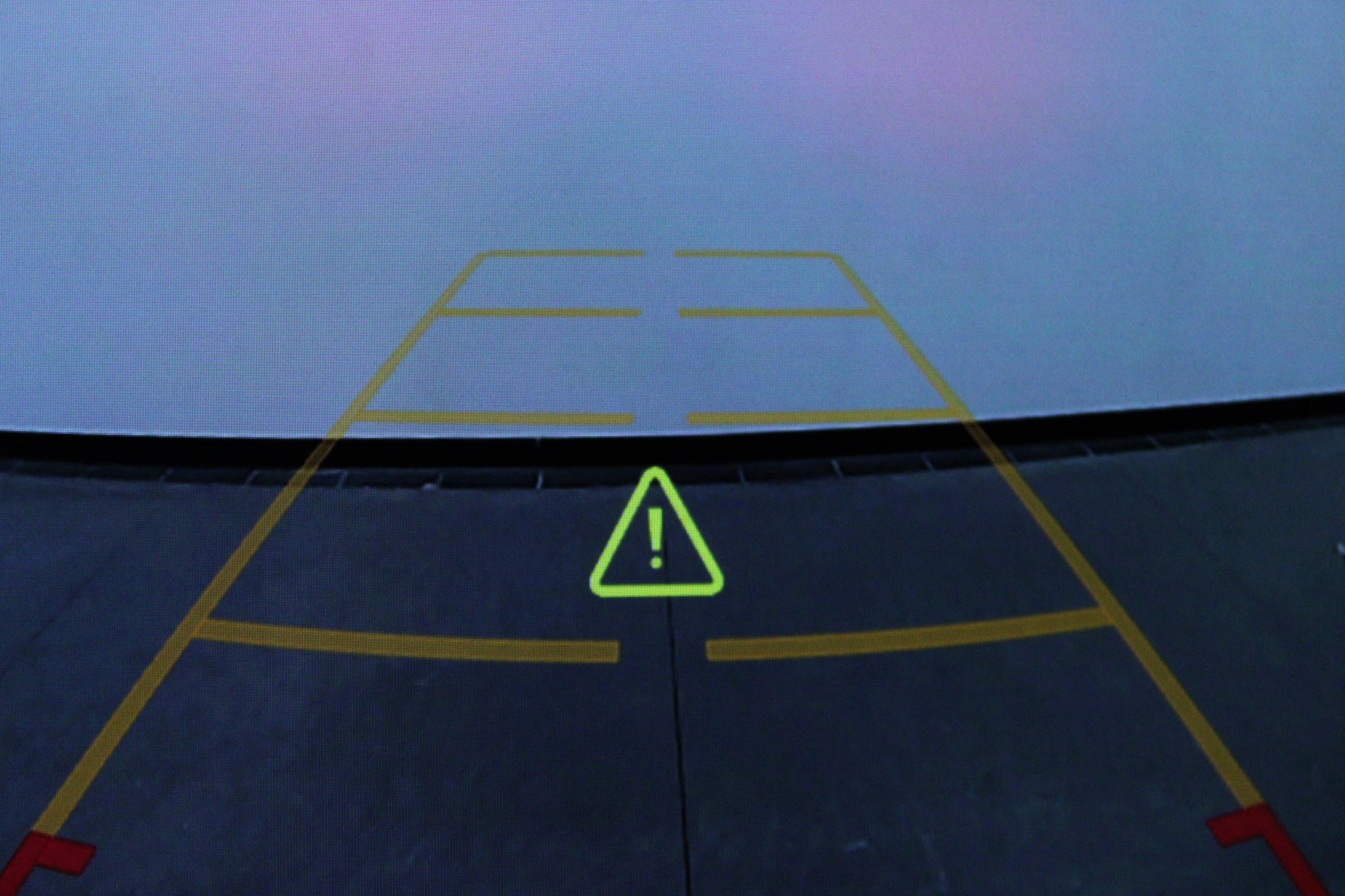 Used 2024 GMC Yukon SLT image 25