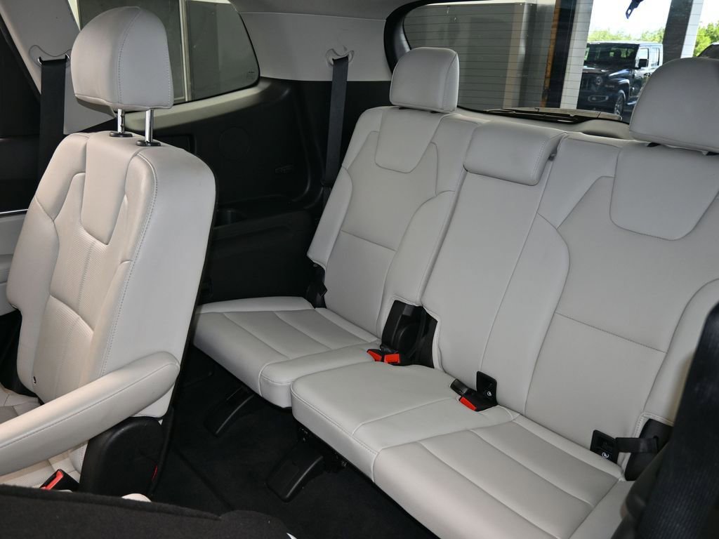Used 2022 Kia Telluride EX w/ EX Premium Package image 38