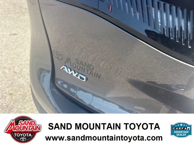 Used 2023 Toyota Crown AWD/4WD image 8