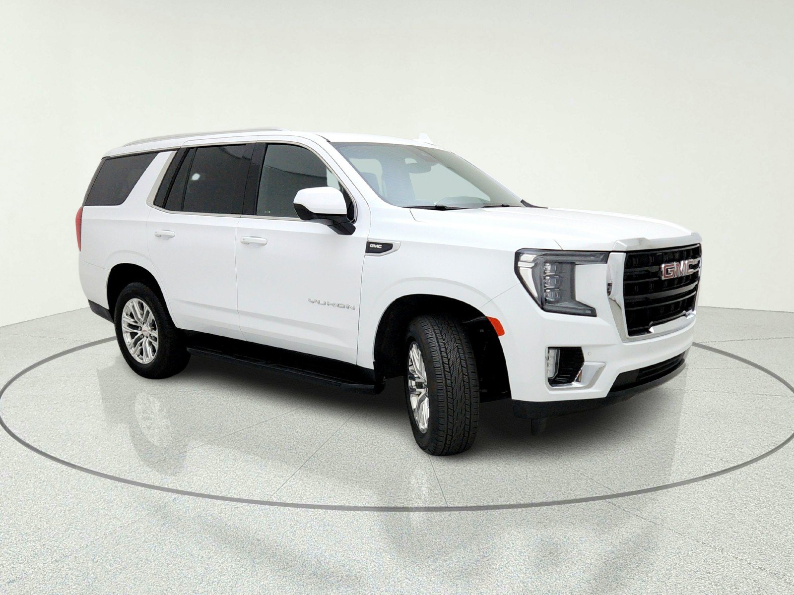 Used 2024 GMC Yukon SLE w/ Max Trailering Package AWD/4WD image 5