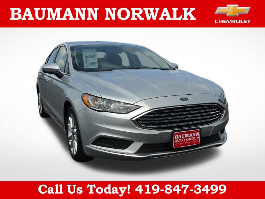 Used 2017 Ford Fusion SE w/ Fusion SE Technology Package