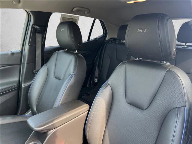 Used 2025 Buick Encore GX Sport Touring image 16