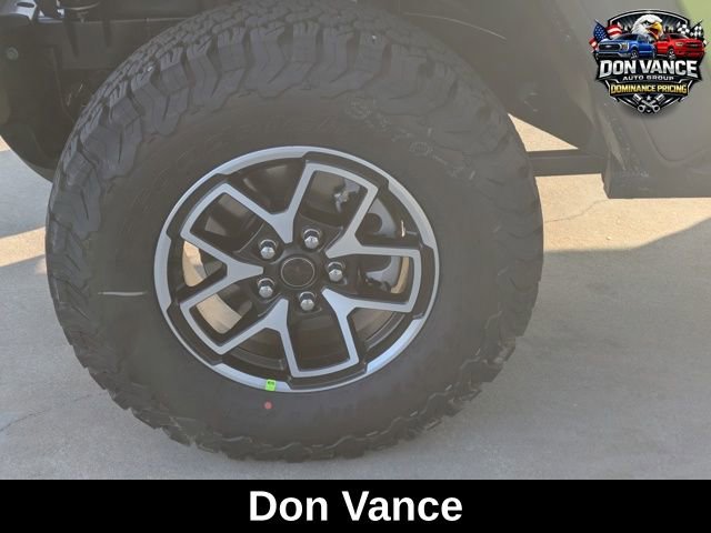 New 2026 Jeep Wrangler Unlimited Rubicon w/ Safety Group image 24