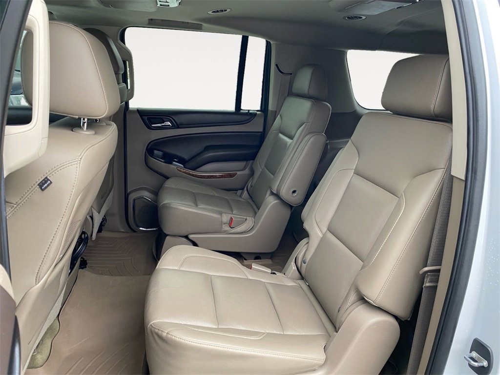 Used 2016 Chevrolet Suburban LTZ image 13