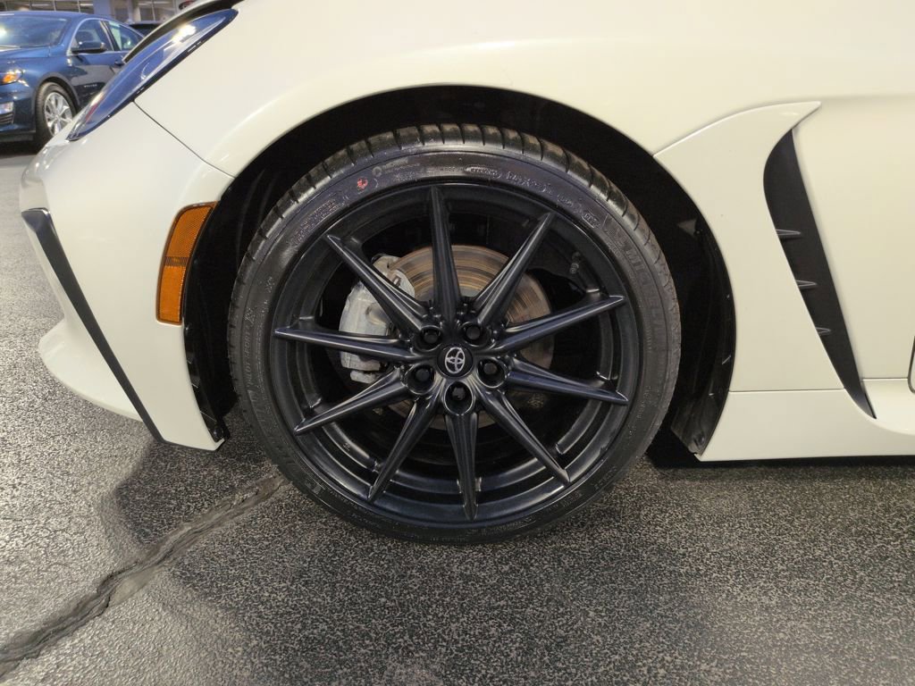 Certified 2023 Toyota GR86 Premium image 27