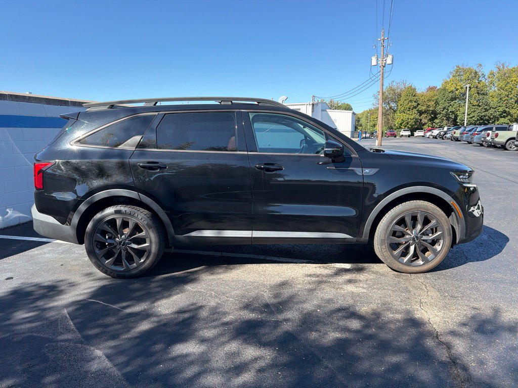 Used 2022 Kia Sorento SX Prestige w/ Rust Color Package AWD/4WD image 6