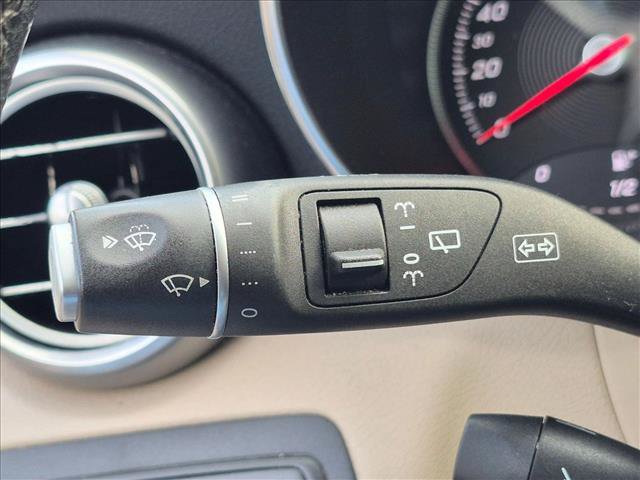 Certified 2019 Mercedes-Benz GLC 300 image 8