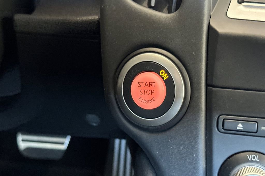 Used 2019 Nissan 370Z Touring Sport image 21