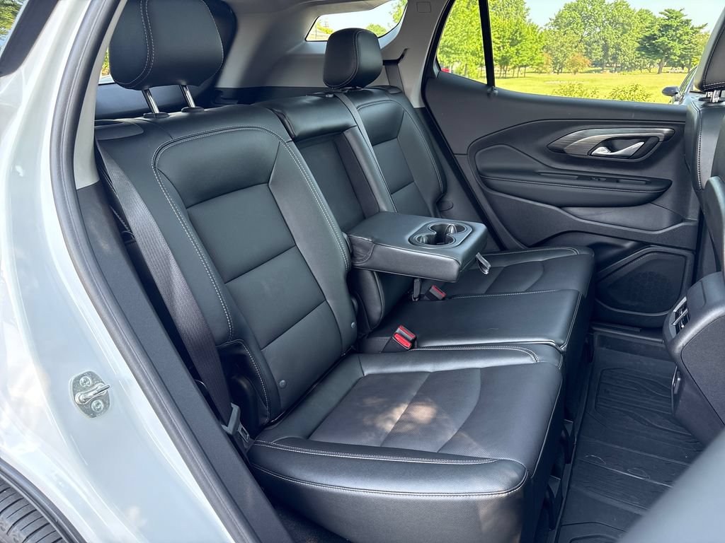 Used 2024 GMC Terrain SLT w/ Infotainment Package II AWD/4WD image 42