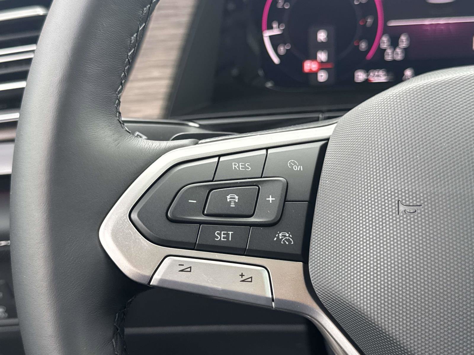 New 2026 Volkswagen Atlas SEL Premium R-Line image 19