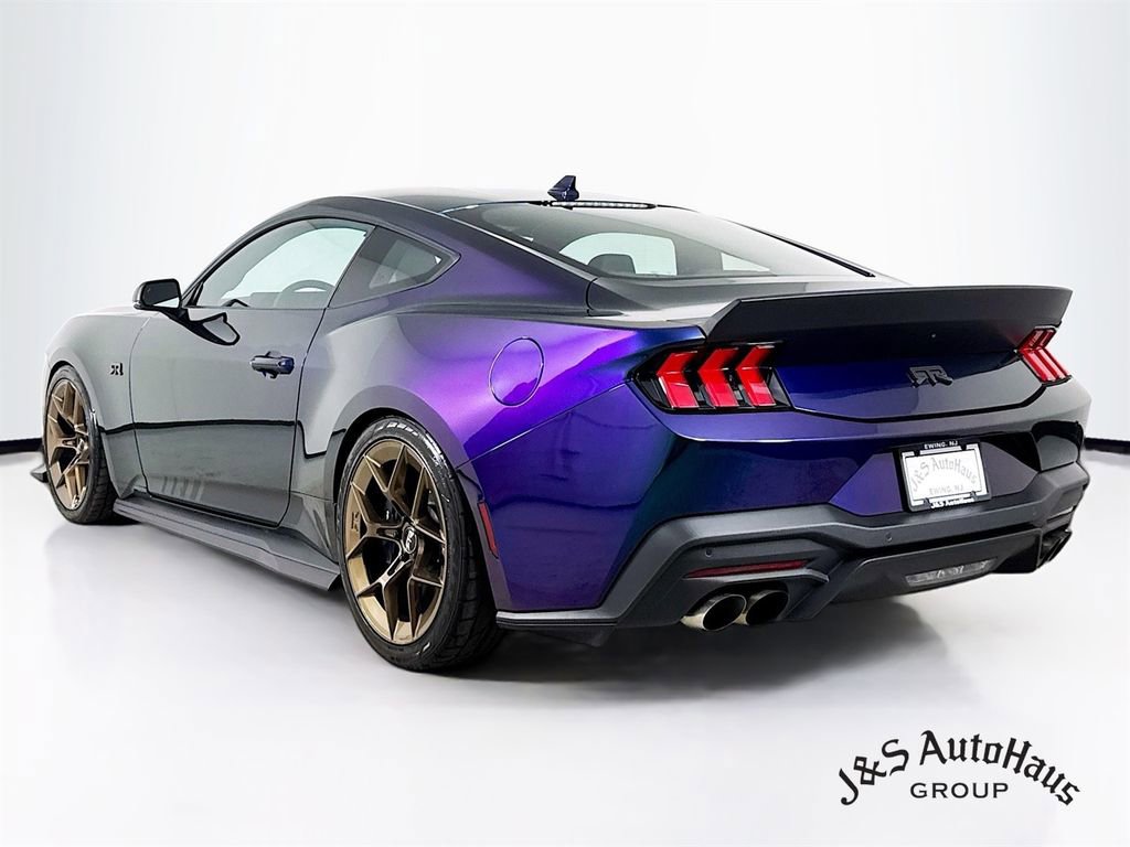 Used 2024 Ford Mustang GT Premium w/ GT Performance Package RWD image 5