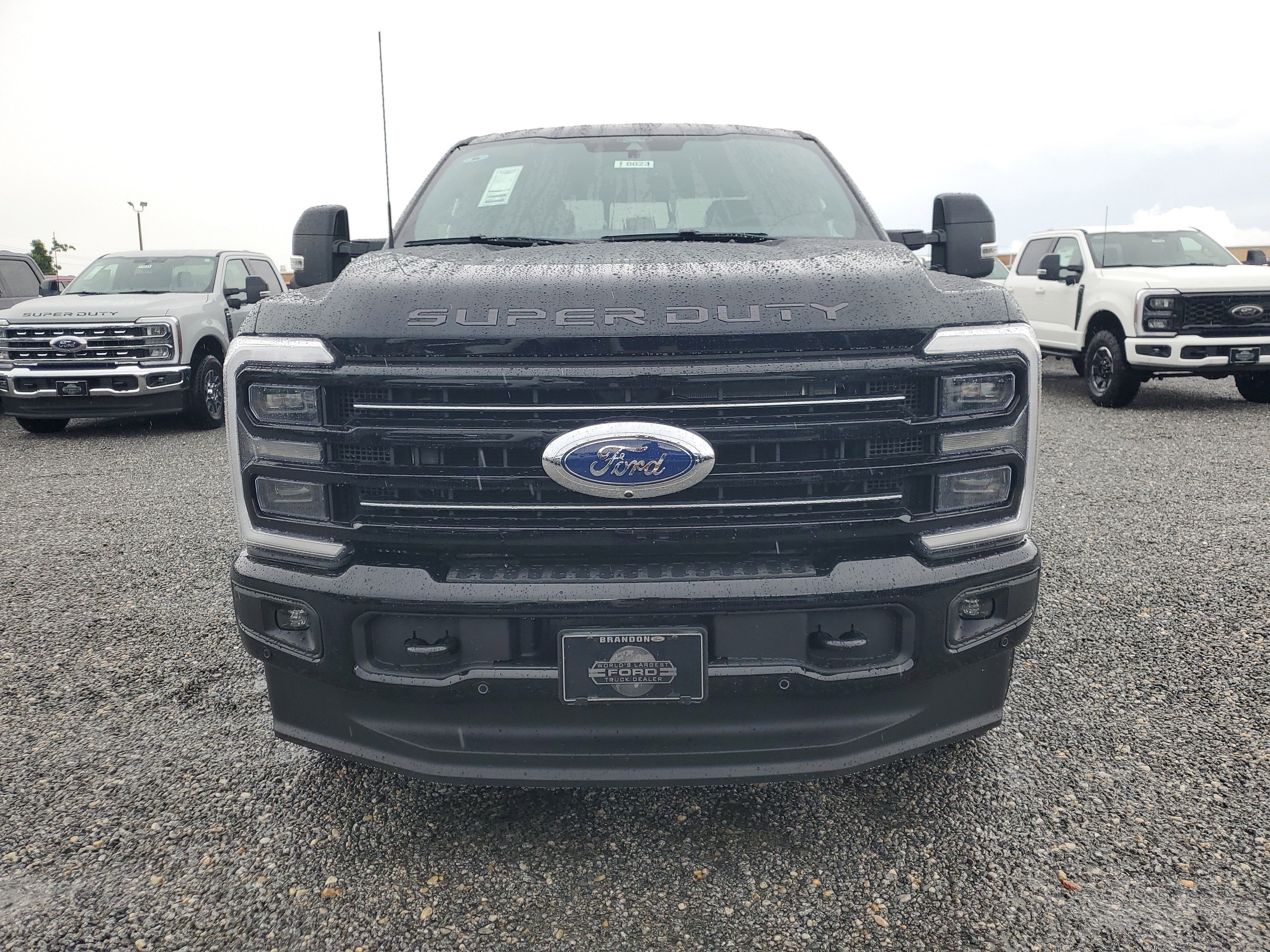 New 2026 Ford F350 Platinum w/ FX4 Off-Road Package image 3