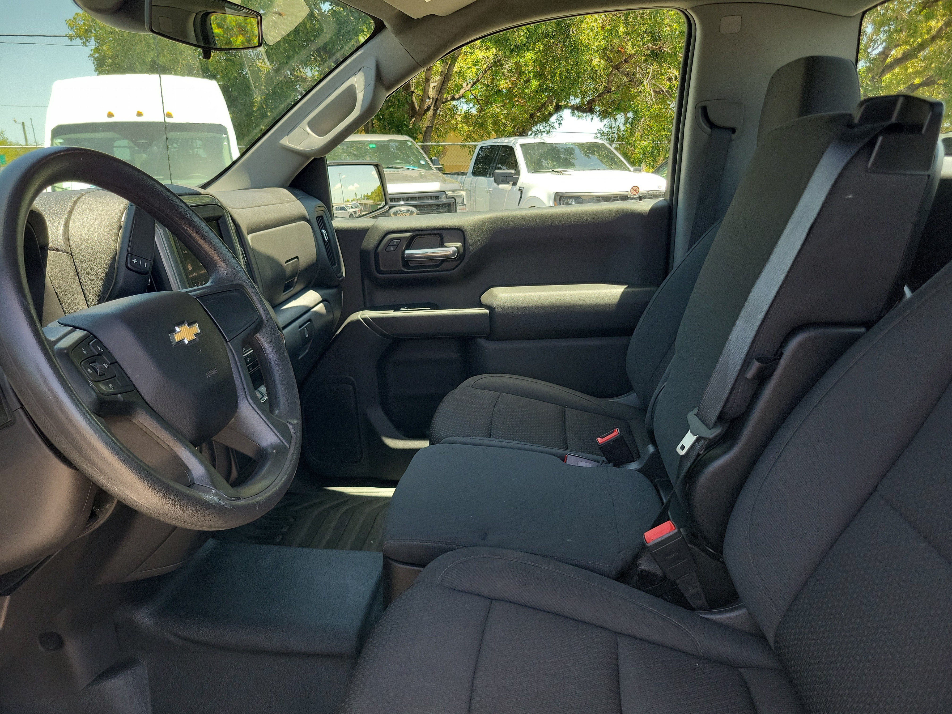 Used 2025 Chevrolet Silverado 1500 W/T RWD image 11