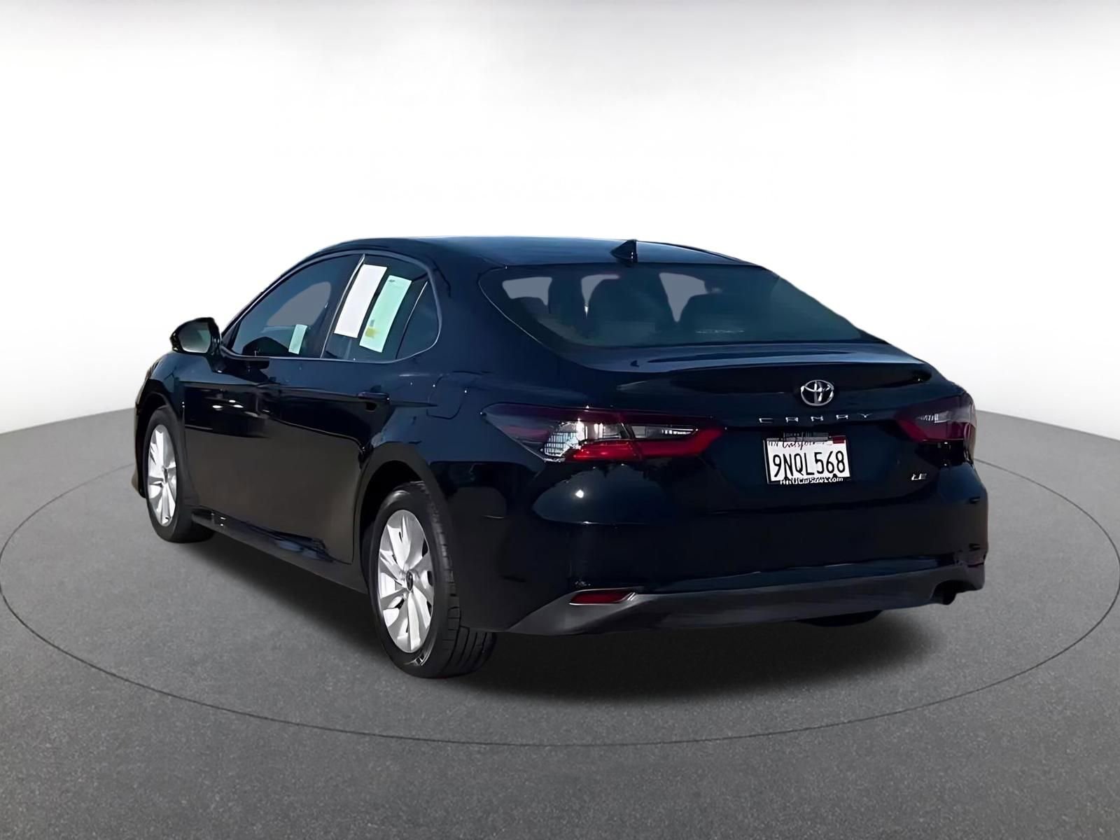 Used 2023 Toyota Camry LE FWD image 10