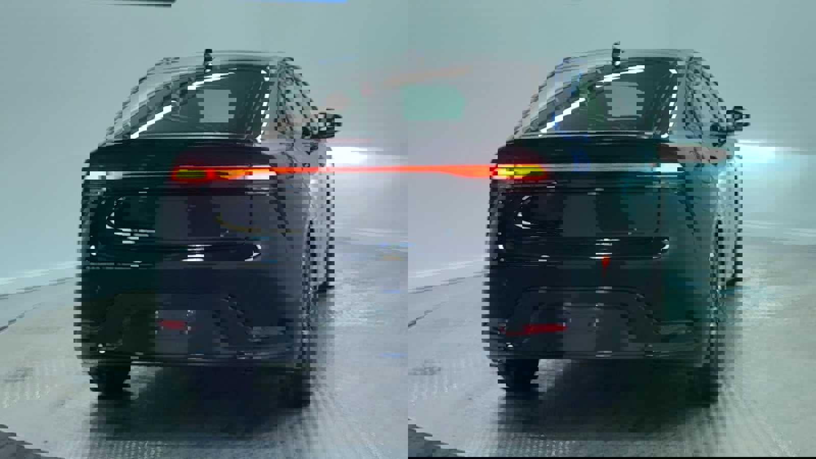 New 2026 Toyota Prius Plug-In Hybrid image 9