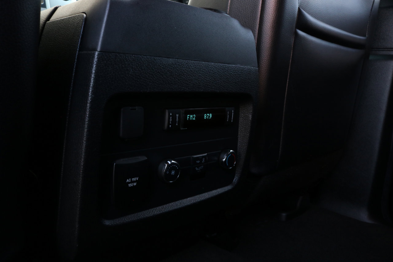 Used 2017 Ford Expedition XLT w/ Equipment Group 202A image 38