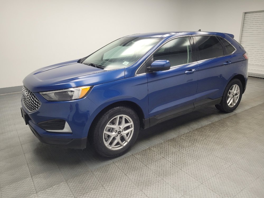 Used 2023 Ford Edge SEL image 2