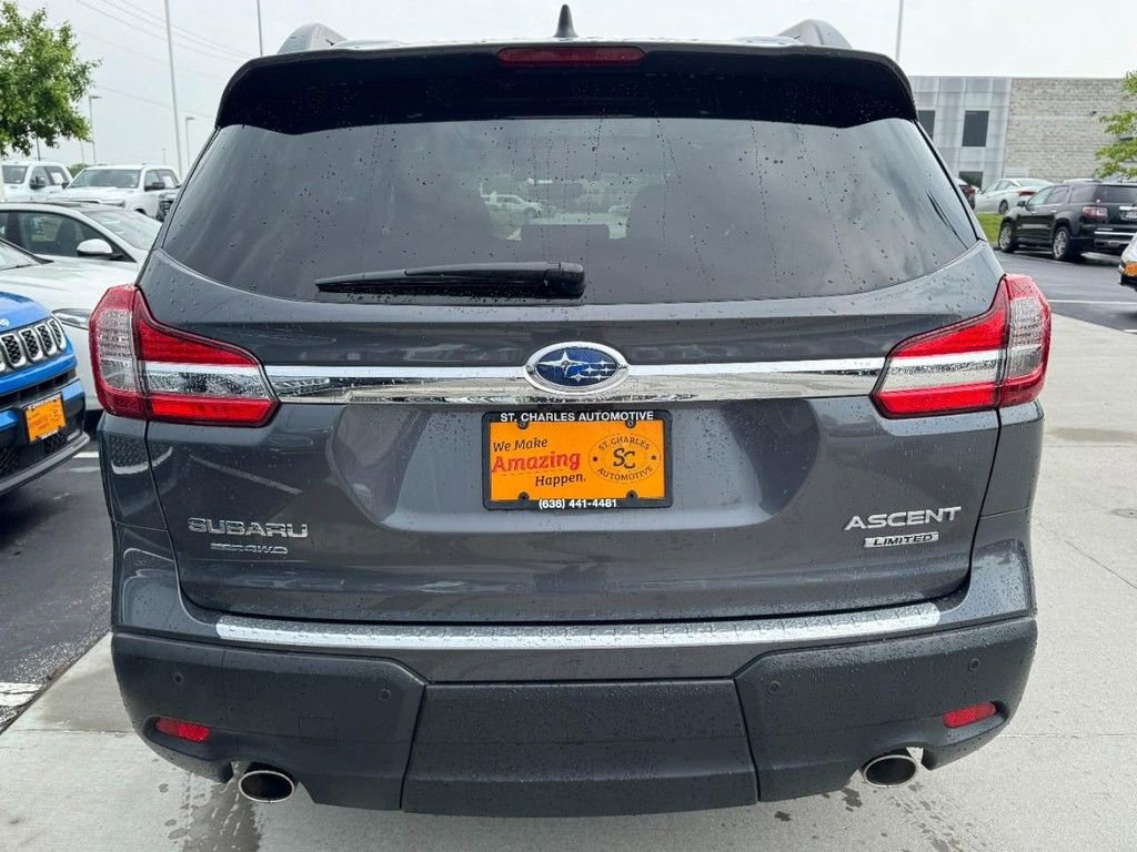 Used 2022 Subaru Ascent Limited w/ Technology Package AWD/4WD image 4