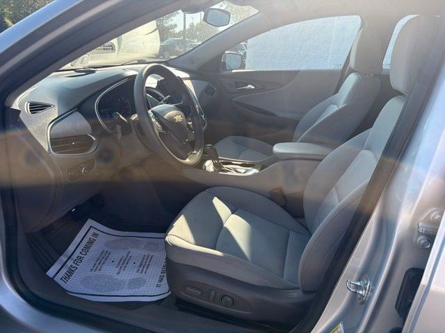 Used 2020 Chevrolet Malibu LS FWD image 13