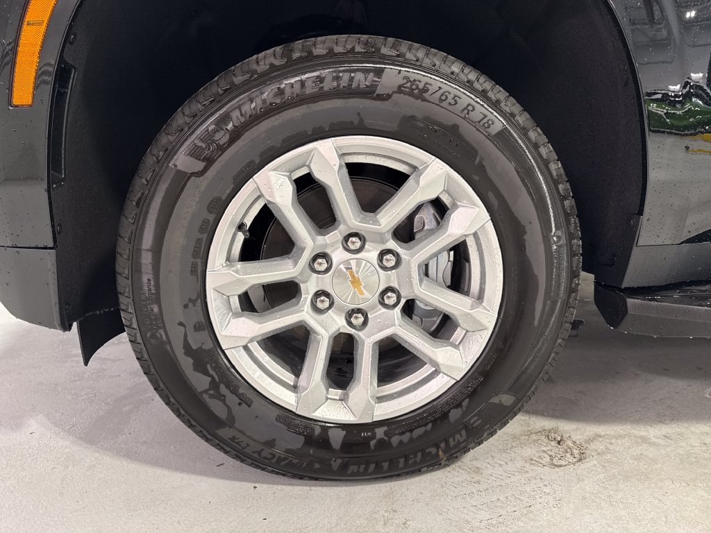 New 2026 Chevrolet Suburban LT w/ Comfort Package AWD/4WD image 49