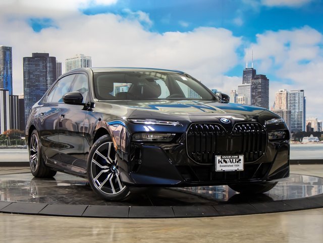 Used 2025 BMW 750e xDrive w/ Executive Package