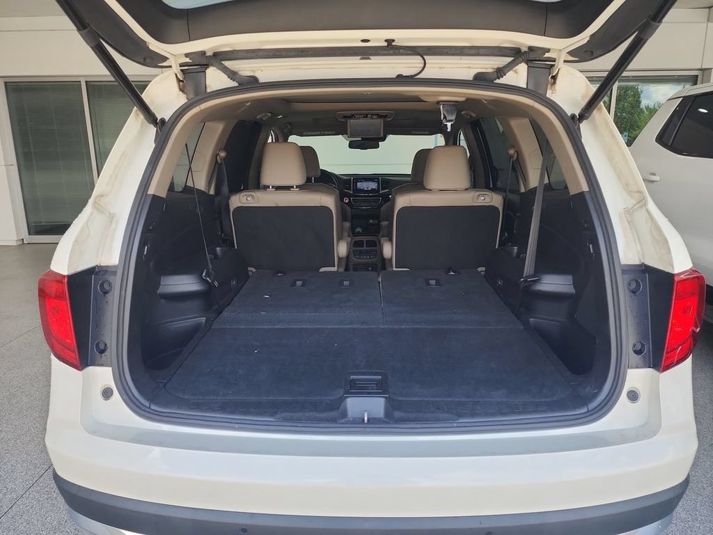 Used 2018 Honda Pilot Elite image 25