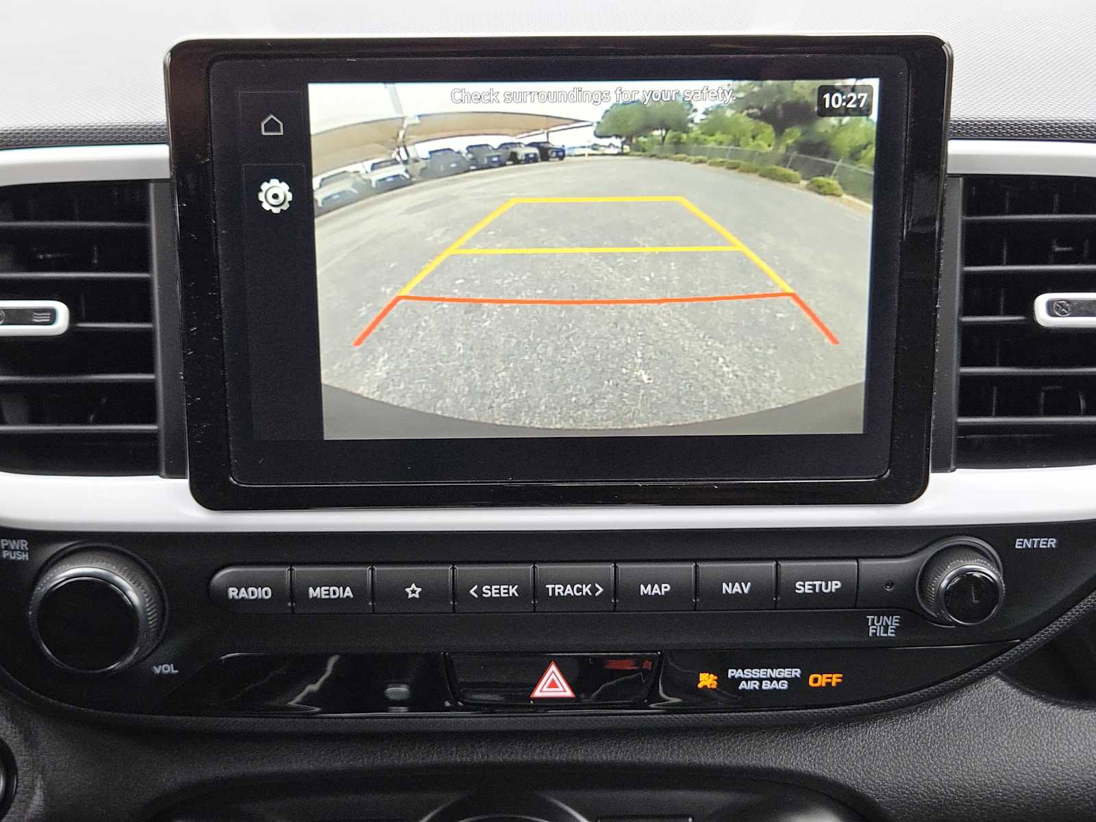 Certified 2025 Hyundai Venue Limited image 17