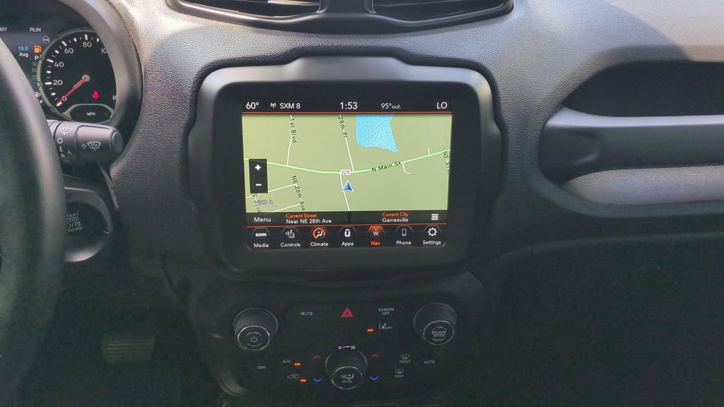 Used 2022 Jeep Renegade Trailhawk AWD/4WD image 17