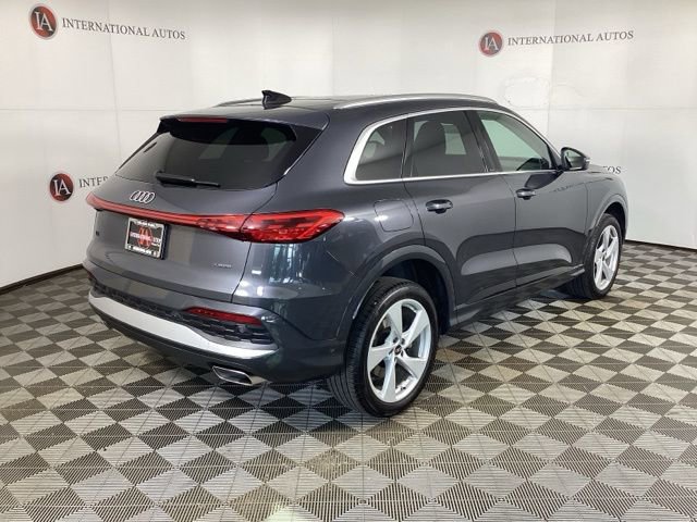 Certified 2025 Audi Q5 Premium Plus w/ Premium Plus image 4