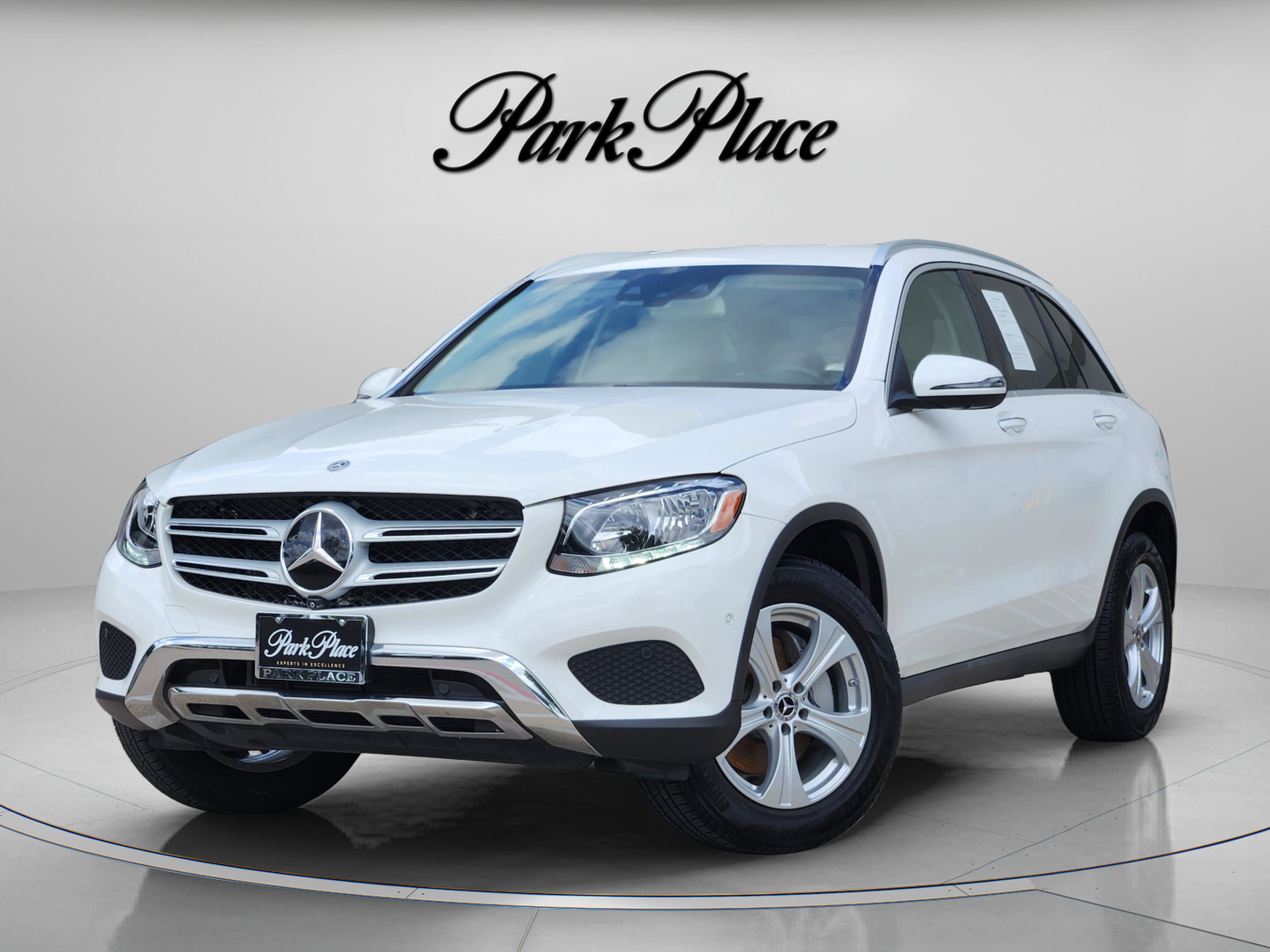 Used 2018 Mercedes-Benz GLC 300 4MATIC image 1