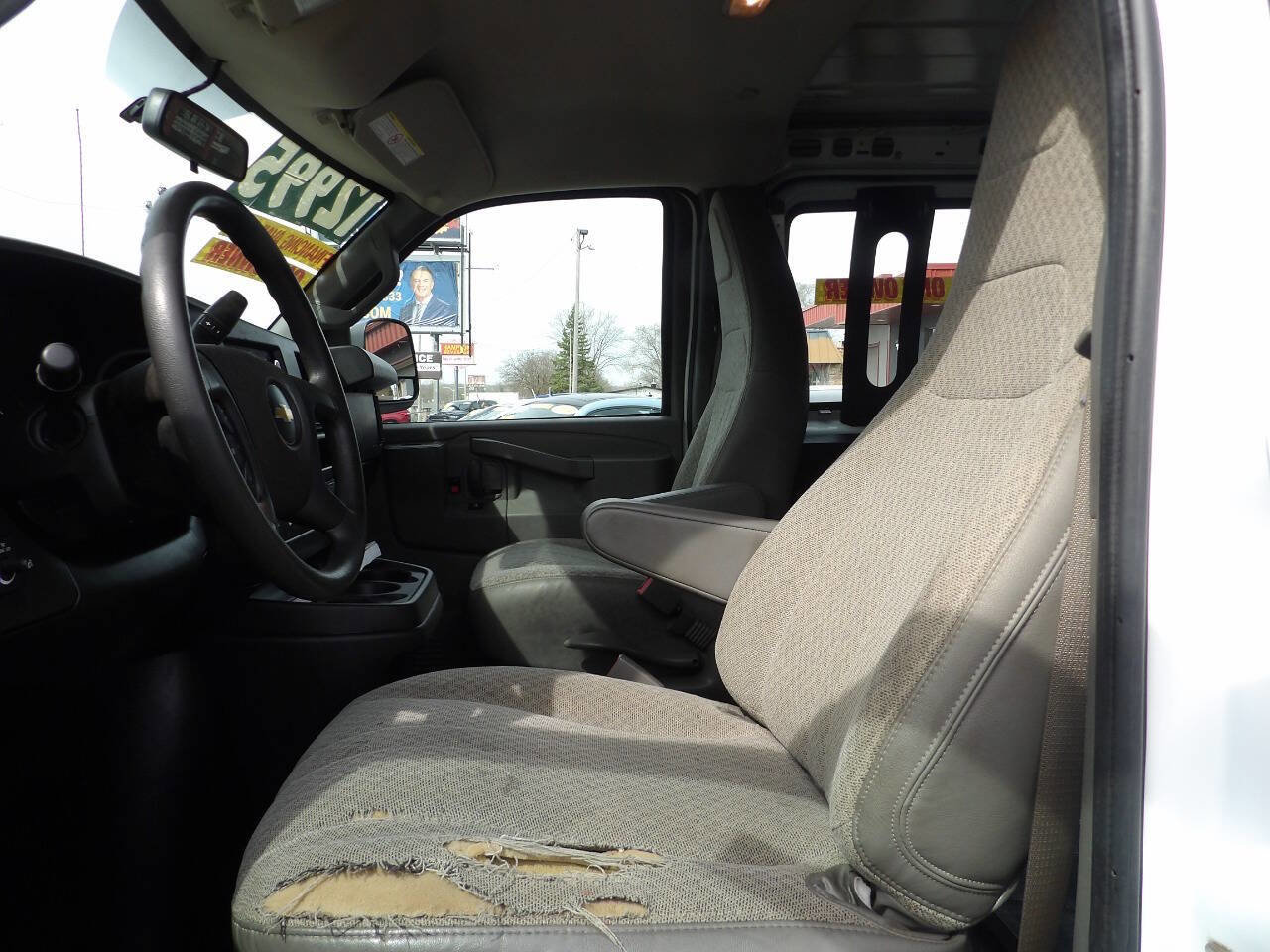 Used 2020 Chevrolet Express 2500 w/ Driver Convenience Package image 9